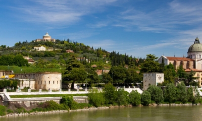 Vé máy bay EVA Air giá rẻ đi Verona – Ý