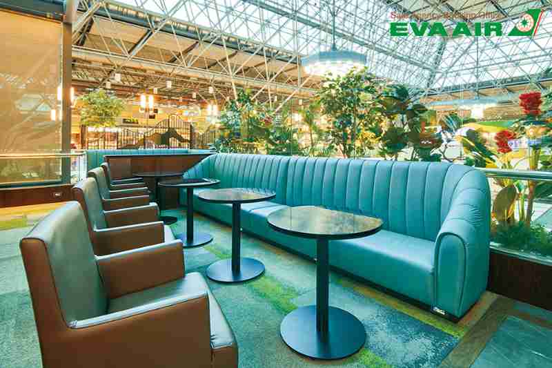 lounge-diamond-eva-air-the-garden