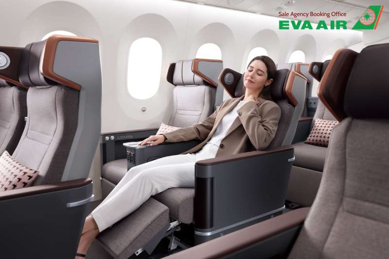Thẻ Diamond EVA Air, Diamond Card EVA Air, nâng hạng Thẻ Diamond EVA Air, điều kiện nâng hạng Diamond EVA Air, thẻ kim cương eva air, hạng diamond eva air, hội viên diamond eva air, duy trì hạng Diamond EVA Air, quyền lợi thẻ Diamond EVA Air