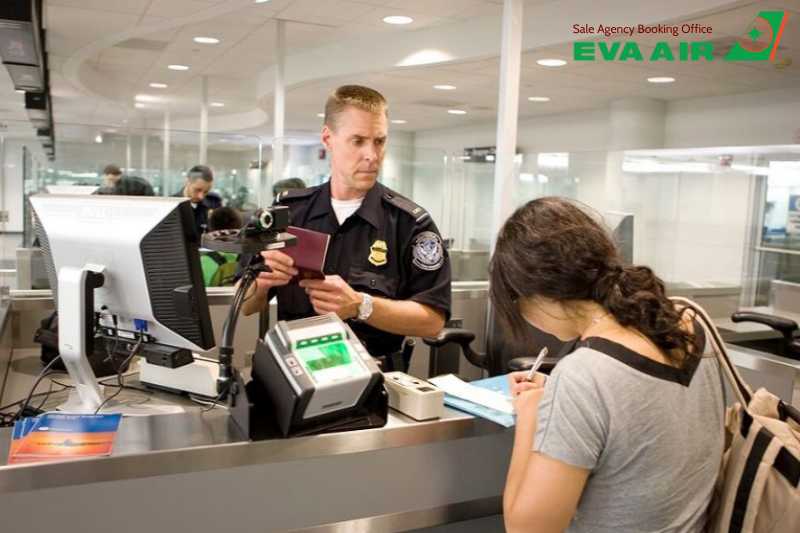 Thủ tục nhập cảnh chó mèo EVA Air đi Mỹ, mang thú cưng đi máy bay EVA Air, thủ tục đưa chó mèo sang Mỹ EVA Air, mang chó mèo đến Mỹ bằng EVA Air, Phí ký gửi chó mèo đi Mỹ EVA Air, Quy định vận chuyển thú cưng EVA Air đi Mỹ