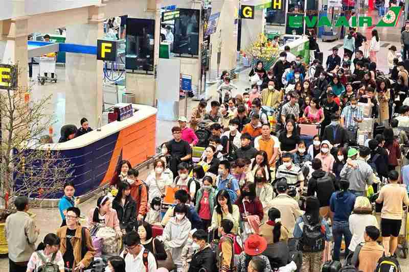 ve-may-bay-tet-tu-dai-bac-ve-viet-nam