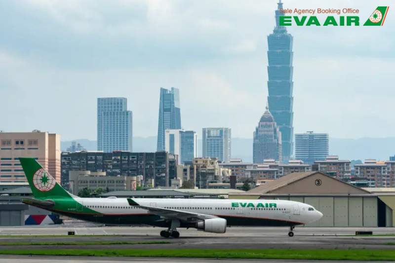 ve-may-bay-eva-air-di-my-gia-re