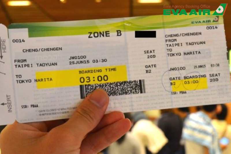 doi-ten-ve-may-bay-eva-air