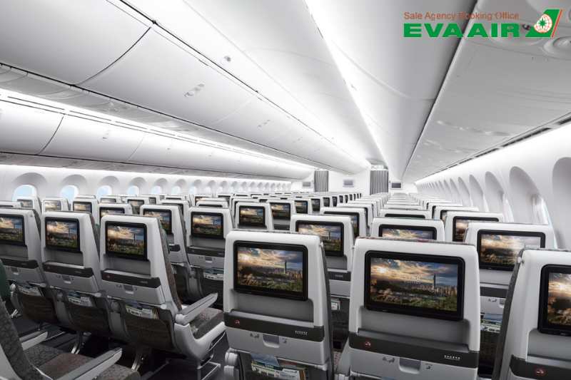 dat-ve-may-bay-di-ibaraki-eva-air