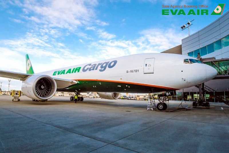 ve-may-bay-eva-air-di-kurume-nhat-ban