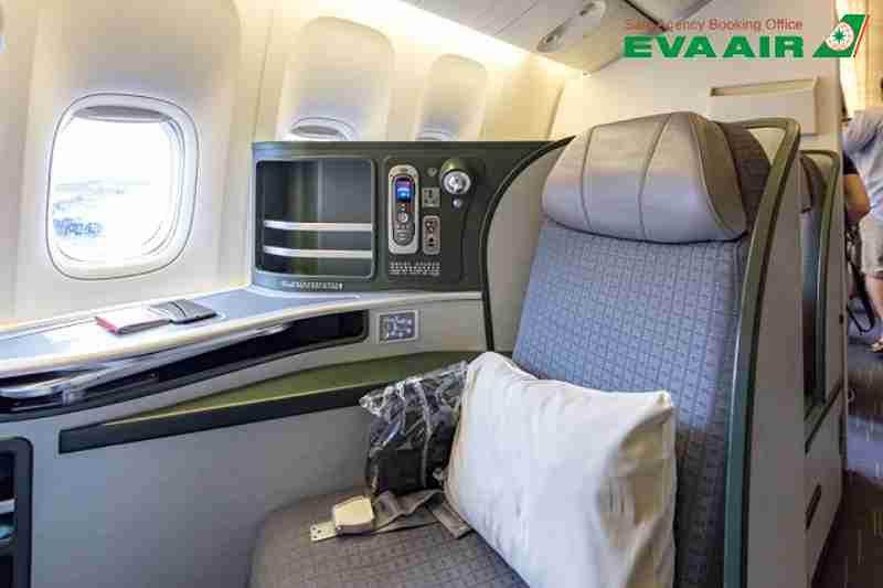 dat-ve-eva-air-cho-ba-bau
