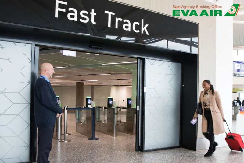 dich-vu-fast-track-san-bay