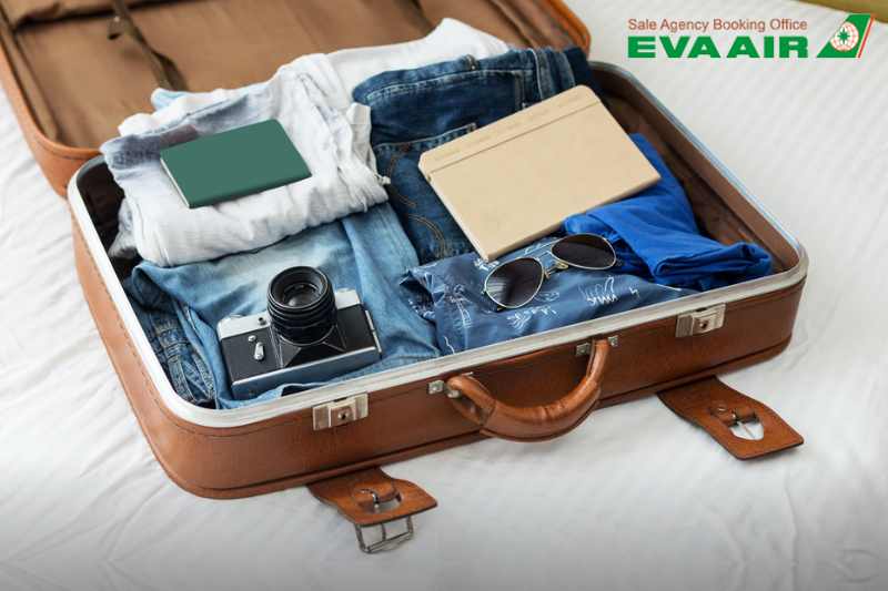mua-them-hanh-ly-eva-air-di-santa-ana-my
