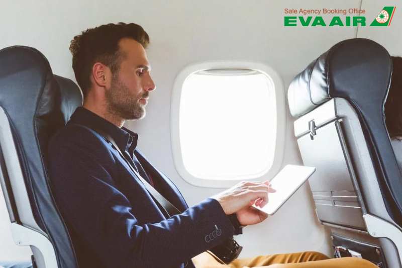 mua-wifi-tren-may-bay-eva-air