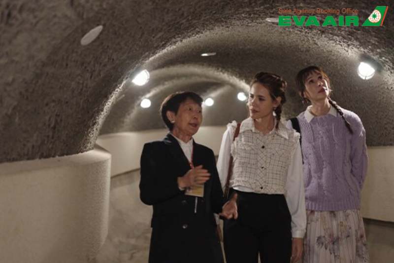 top-tv-show-giai-tri-tren-may-bay-eva-air
