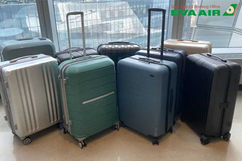 mua-them-hanh-ly-eva-air-di-edmonton-canada