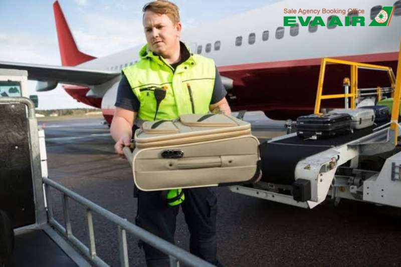 mua-them-hanh-ly-eva-air-di-winnipeg-canada