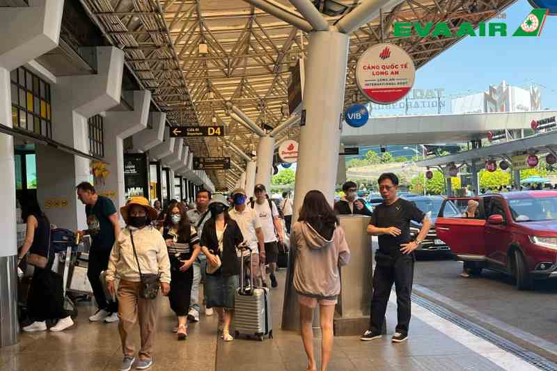 ve-may-bay-tet-tu-dai-trung-ve-viet-nam