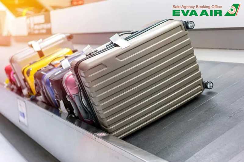 mua-them-hanh-ly-eva-air-di-austin