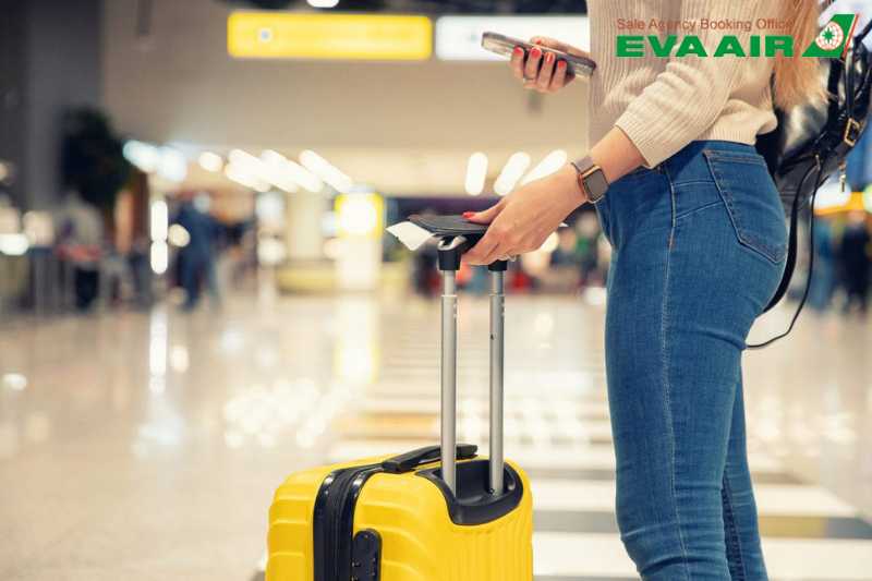 mua-them-hanh-ly-eva-air-di-houston
