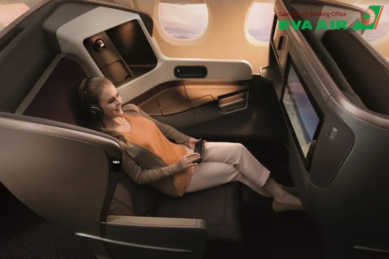 phòng chờ EVA Air, lounge EVA Air, The Garden Lounge EVA Air, The Infinity Lounge EVA Air, The Star Lounge EVA Air, The Club Lounge EVA Air, phòng chờ EVA Air Bangkok, phòng chờ EVA Air Cao Hùng