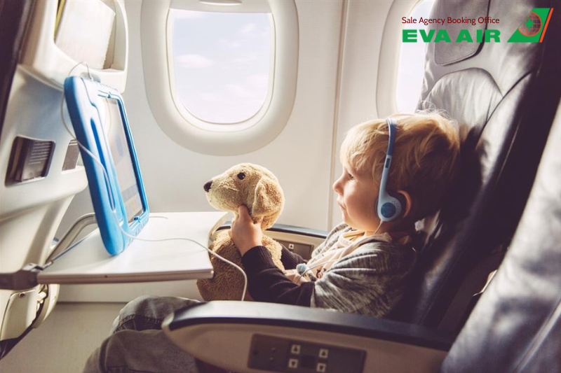 vé máy bay trẻ em EVA Air, giá vé trẻ em EVA Air, quy định trẻ em đi máy bay EVA Air, giấy tờ cho trẻ em bay EVA Air, vé trẻ sơ sinh EVA Air, bay cùng trẻ em EVA Air, trẻ em đi máy bay EVA Air