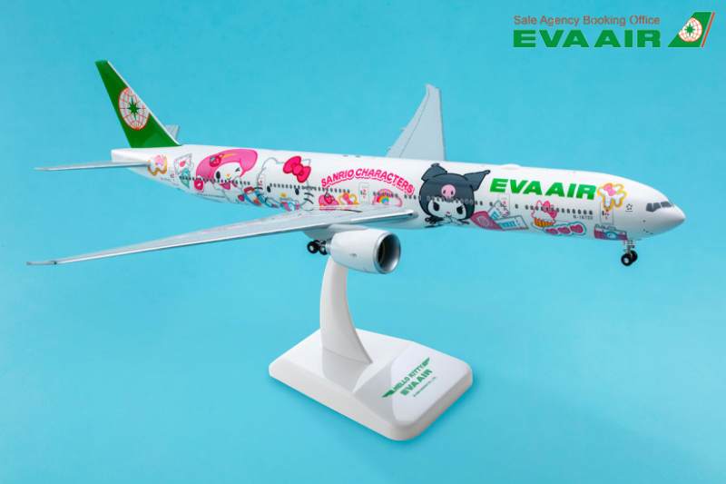 dac-quyen-tren-chuyen-bay-hello-kitty-eva-air