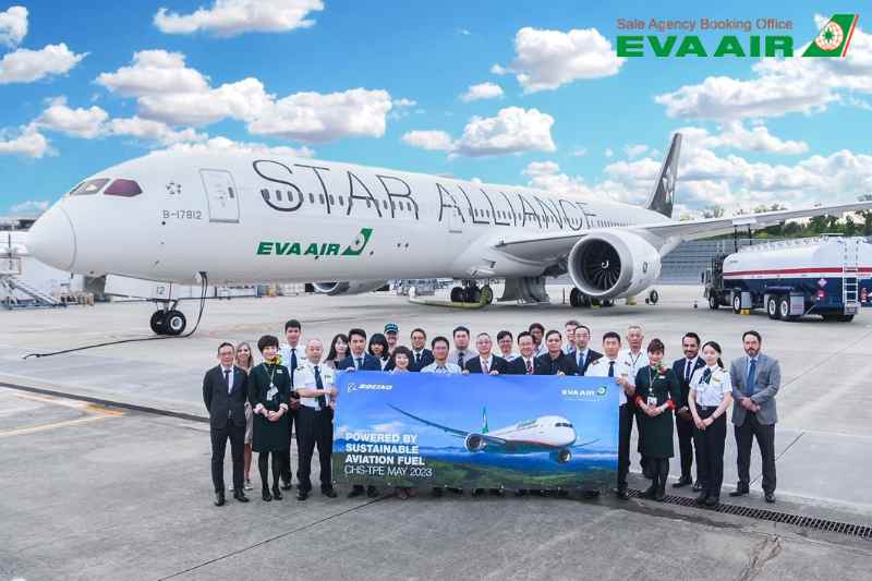 ve-may-bay-di-my-eva-air