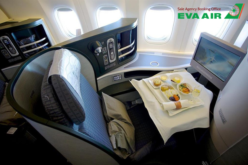hạng thương gia eva air, vé hạng thương gia eva air, trải nghiệm hạng thương gia eva air, dịch vụ hạng thương gia eva air, ghế hạng thương gia eva air, giá vé hạng thương gia eva air, royal laurel eva air, premium laurel eva air, business class eva air