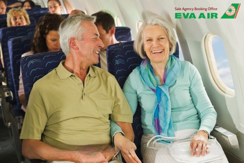 người cao tuổi đi máy bay eva air, quy định người cao tuổi eva air, giấy tờ cho người cao tuổi bay eva air, thủ tục người cao tuổi đi máy bay eva air, dịch vụ hỗ trợ người cao tuổi eva air, người già đi máy bay eva air, bệnh lý người già không nên đi máy