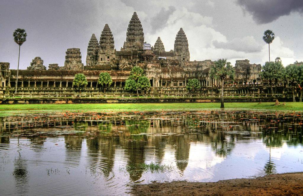Vé máy bay đi Phnom Penh giá rẻ